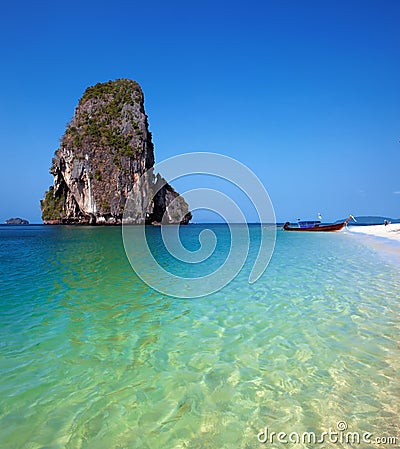 Travel boat on Thailand island beach. Tropical coast Asia landscape background Stock Photo