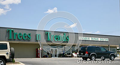 Trees and Trends Home Decor Store, Jackson Tennessee Editorial Stock Photo