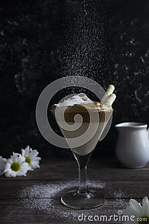 Trendy Korean recipe for whipped coffee, reverse latte or homemade Dalgon coffee Stock Photo