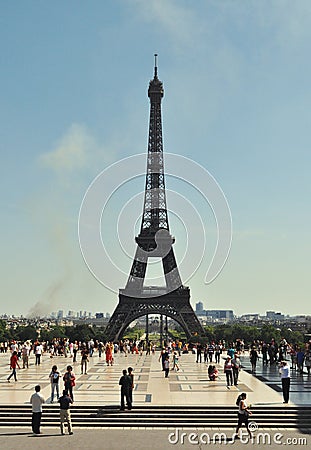 The TrocadÃ©ro and the Eiffel Tower (Place du TrocadÃ©ro et la Tour Eiffel), Paris, France Editorial Stock Photo