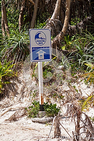 Tsunami evacuation road sign Stock Photo