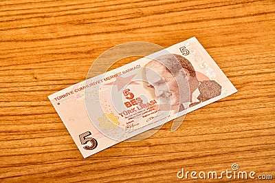 5 Turkish lira banknotes front view Stock Photo
