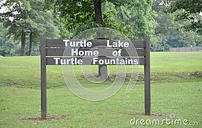 Turtle Lake Home of Turtle Fountain, Galloway, TN Editorial Stock Photo