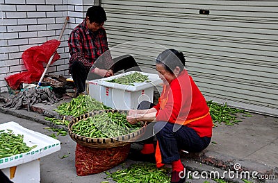 Pengzhou, China: Women Shelling Peas Editorial Stock Photo