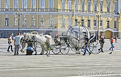 typical Russian carriage in Hermitage Palace Square, Saint Petersburg Editorial Stock Photo