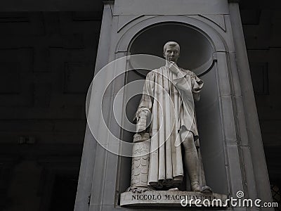 Uffizi florence outdoor statue famous nicolo macchiavelli Editorial Stock Photo