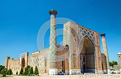 Ulugh Beg Madrasah on Registan square - Samarkand, Uzbekistan Stock Photo