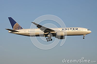 United Airlines Boeing 777-200 Editorial Stock Photo