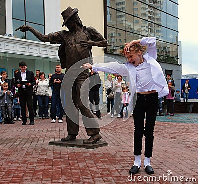 Unveiling of monument to Michael Jackson. Editorial Stock Photo