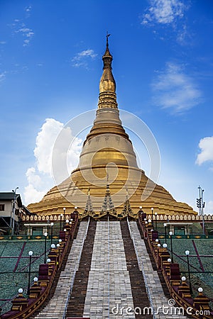 Uppatasanti pagoda No.1 landmark of Naypyidaw city (Nay Pyi Taw), capital city of Uppatasanti pagoda No.1 landmark of Nay Stock Photo