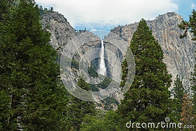 Upper Yoseimite Falls in Yosemite Valley National Park, California, USA. Near Landmarks: Tunnel View, El Capitan, Bridalveil Falls Stock Photo