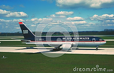 US Airways Boeing b-767-201 N646US . Taken on June 4, 2002 . Editorial Stock Photo