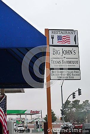 USA United States of America Texas Barbeque Restaurant Big John`s Beef Brisket Pulled Pork Chicken Ribs BBQ Nachos Homemade Meal Editorial Stock Photo