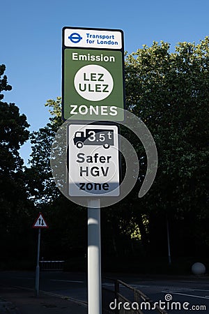 UXBRIDGE, LONDON, ENGLAND - 12 July 2023: Newly-installed ULEZ signage in Uxbridge Editorial Stock Photo