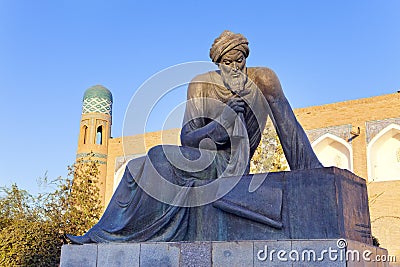 Uzbekistan. Khiva. Statue of Muhammad ibn Musa al-Khwarizmi - famous scientist born in Khiva in 783. The term algorithm still remi Stock Photo