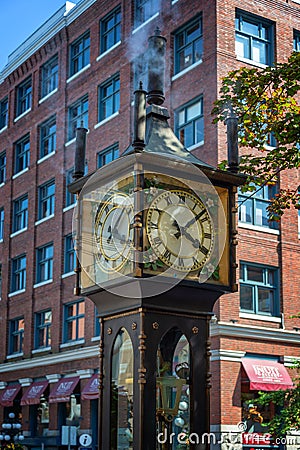 VANCOUVER, CANADA - August 3: Gastown steamclock, a famous antique-style clock powered by steam, in Vancouver BC Editorial Stock Photo