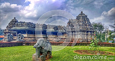 The Veeranarayana Hoysala temple at Belavadi Stock Photo