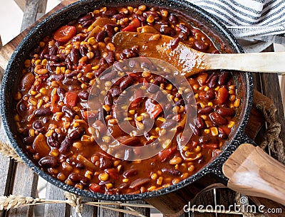 Vegan bean stew alla chili sin carne Stock Photo