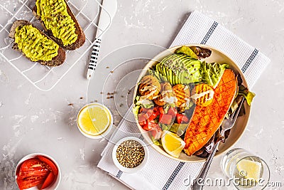 Vegan Rainbow bowl: vegetable meatballs, avocado, sweet potato a Stock Photo