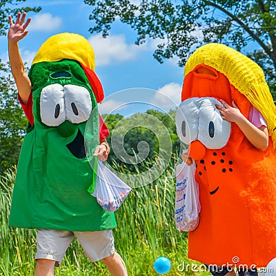 Veggie Tales - Larry the Cucumber - Laura the Carrot Editorial Stock Photo