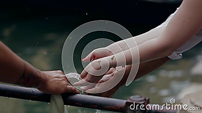 Venecia que camina romántica almacen de metraje de vídeo Venecia que camina romántica almacen de metraje de vídeo