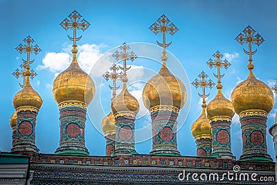 Verkhospasskiy Sobor - Golden onion towers of church inside Kremlin, Moscow, Russia Stock Photo