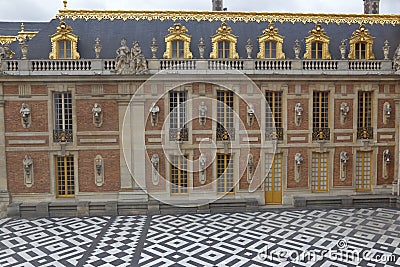 VERSAILLE FRANCE: Courtyard of Chateau de Versailles, the estate of Versaille home of Louis XIV, France -AUGUST 5, 2015 Editorial Stock Photo