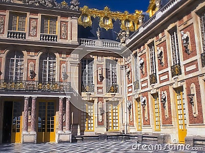 VERSAILLES, PARIS, FRANCE- SEPTEMBER 23, 2015: marble courtyard in the palace of versailles, paris Editorial Stock Photo