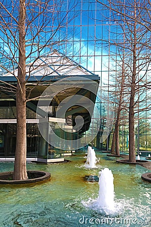 Vertical of exterior of the Fountain Building in Dallas Editorial Stock Photo