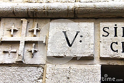 Via Dolorosa. Trace the hand of Jesus. The fifth station stop Jesus Christ, who bore his cross to Golgotha . Jerusalem, Israel. Stock Photo