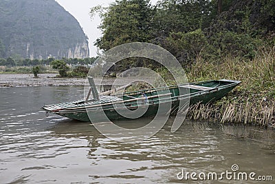 Vietnamese boat. Nimh Binh, Vietnam. Stock Photo