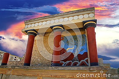 View of ancient ruines of famouse Knossos palace at Crete in Greece Stock Photo