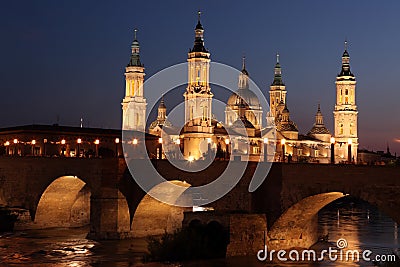 View of the basilica of the Virgen del Pilar and Ebro river, on Stock Photo