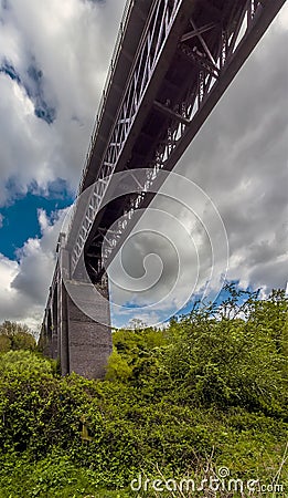 A view beneath the girder section of the Conisbrough Viaduct at Conisbrough, Yorkshire, UK Stock Photo