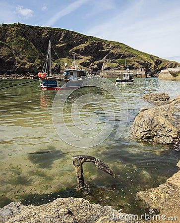 View of boats in Boscastle harbour Stock Photo