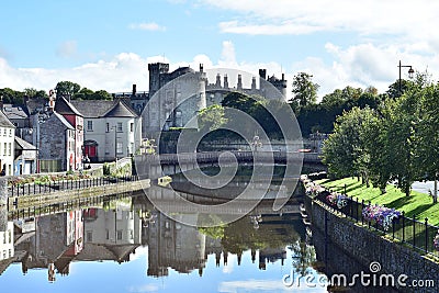 River Nore and castle in Kilkenny Stock Photo