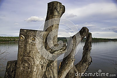 View of carved tree trunk in Transfer Beach in the town of Ladysmith, BC, Canada Stock Photo