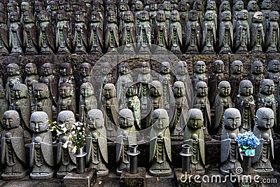 View of hundreds of small statues of the Jizo Bodhisattva at Hase Temple in Kamakura, Japan Stock Photo