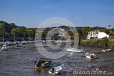 Kingsbridge creek looking towards town Stock Photo