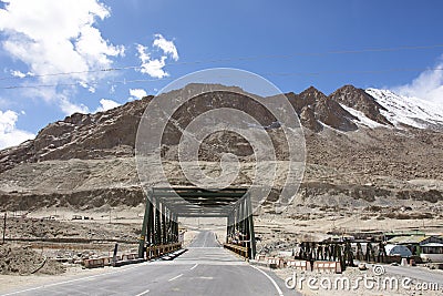 View landscape with road bridge crossing sindhu river at Diskit - Turtok Highway and Pangong lake road go to Khardung La Road Stock Photo