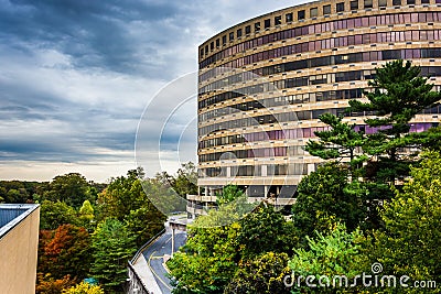 View of a large circular building in Towson, Maryland. Stock Photo