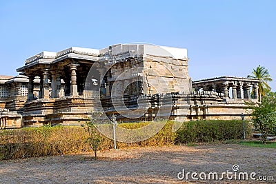 View of Nandi Mandapa and Hoysaleshwara Temple, Halebid, Karnataka. View from South East. Stock Photo