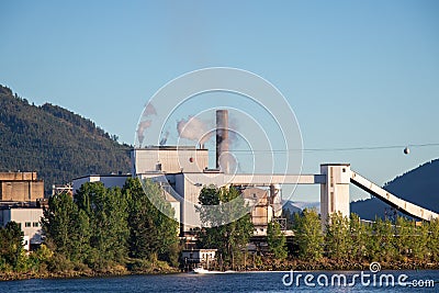 View of Port Alberni Paper Mill on the edge of the Alberni Inlet Editorial Stock Photo