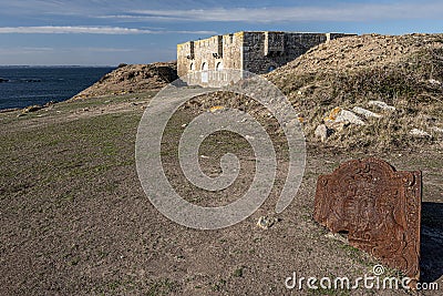 View at ruins of Beniguet bastion in Beg er Vachif peninsula in west of Houat island. French Brittany Stock Photo