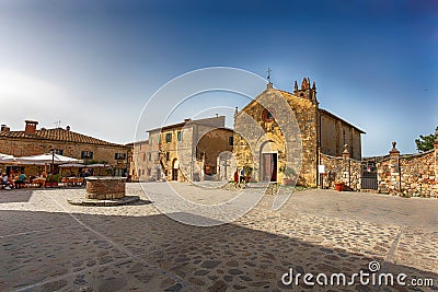 View of the small medieval village with stone walls of Monteriggioni in province of Siena, Tuscany, Italy. Editorial Stock Photo