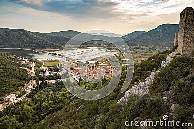 View of Ston town and its defensive walls, Peljesac Peninsula, Croatia. Ston was a major fort of the Ragusan Republic. Stock Photo