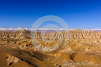 View from the Tibetan plateau to the Himalayan mountains and the Garuda Valley Stock Photo