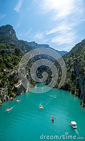 View to the cliffy rocks of Verdon Gorge at lake of Sainte Croix, Provence, France, near Moustiers Sainte Marie Stock Photo