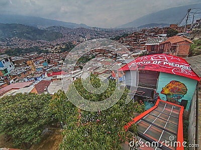 Vistas desde la comuna 13 en MedellÃ­n, Colombia. Editorial Stock Photo