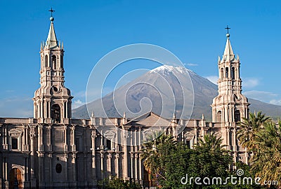 Volcano El Misti overlooks the city Arequipa in southern Peru Stock Photo